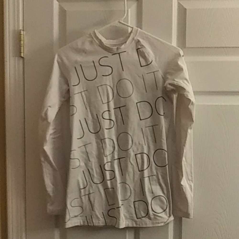 Nike dri-fit workout top